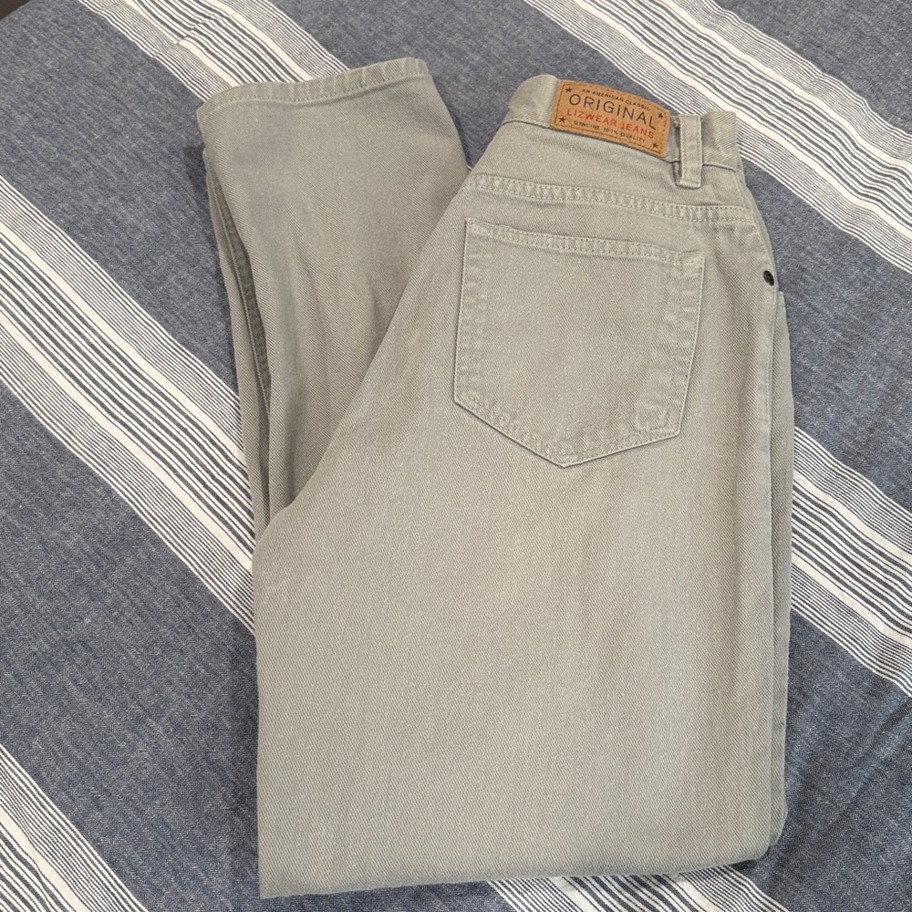 Liz Claiborne VINTAGE Classic Fit Jeans, Mom Jeans, Wedgie Fit, Lizwear Jeans - Picture 5 of 9